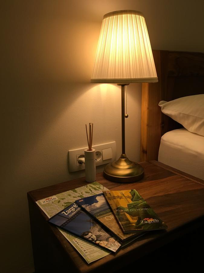 Guesthouse Noce ซาเกร็บ ภายนอก รูปภาพ
